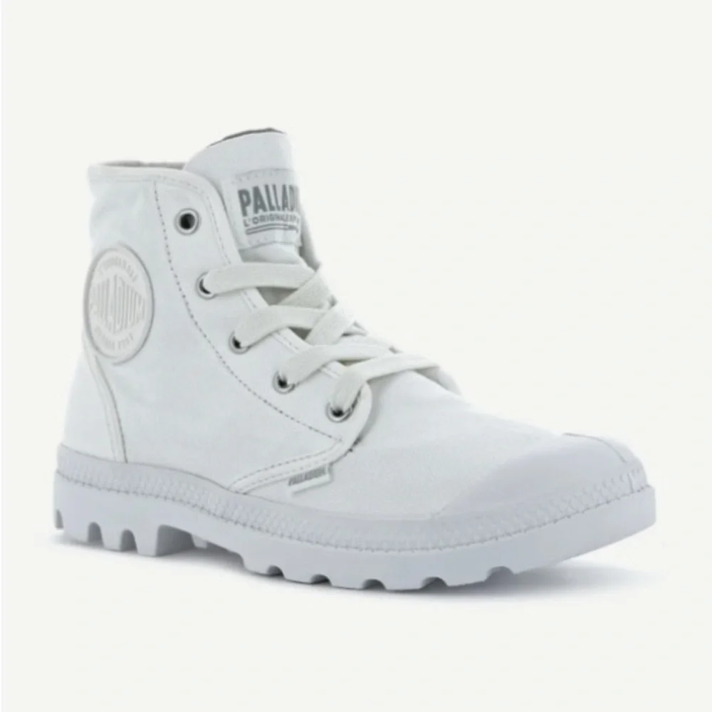 NWT Palladium Pampa High Sky White Size 9.5 - Picture 2 of 11